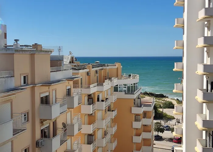 3H Terrace B - Casas & Papeis