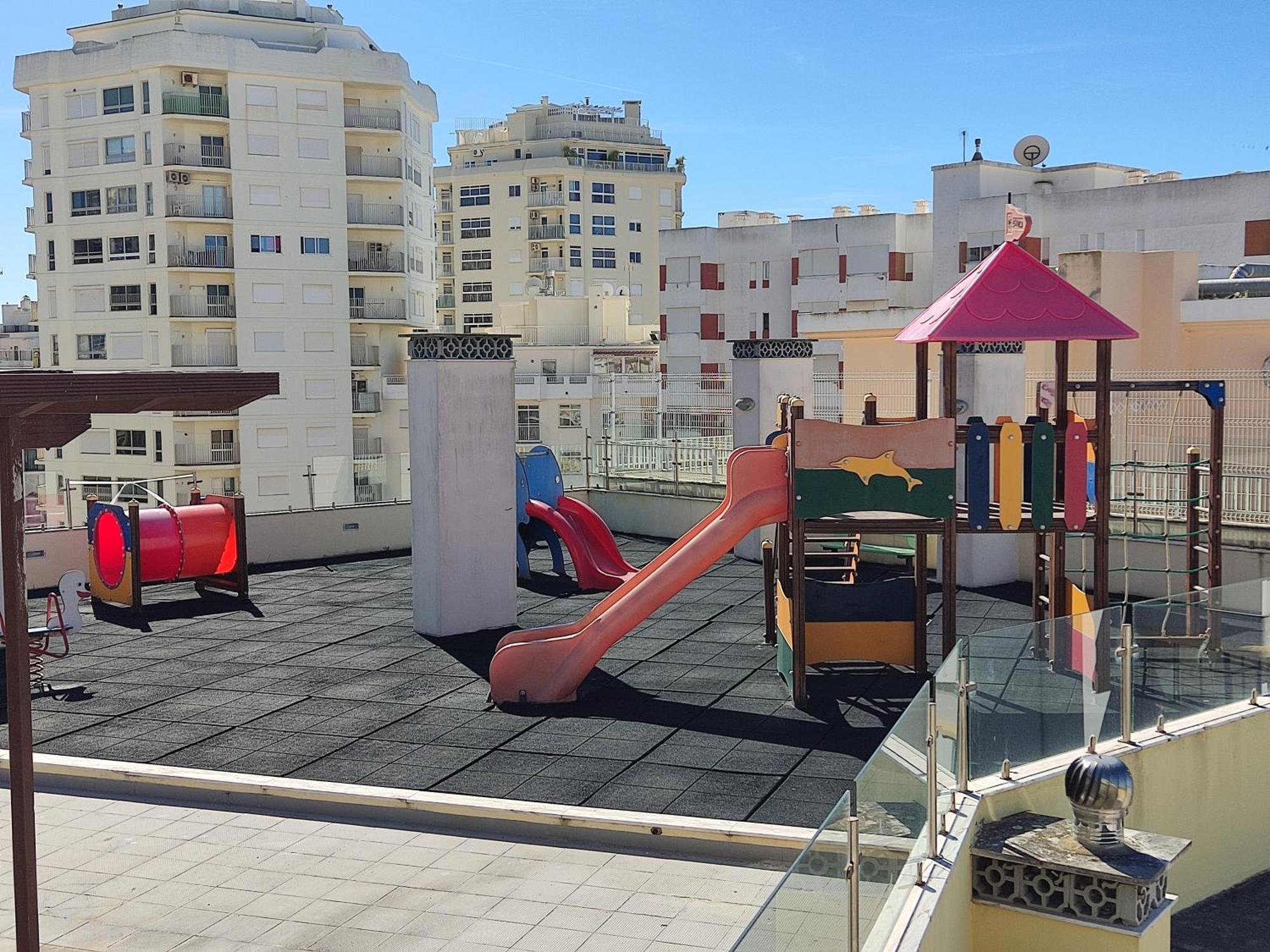 3h Terrace B - Casas & Papeis Armação de Pêra
